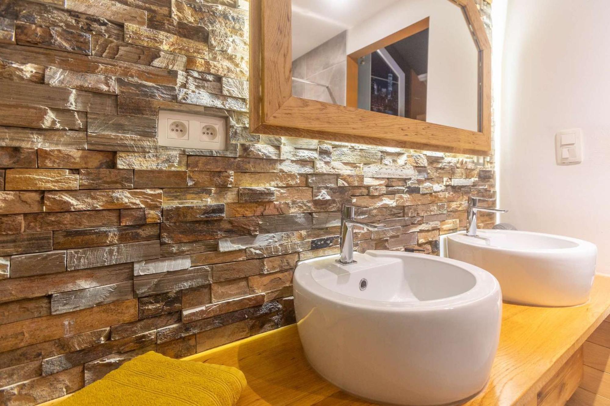 Apartment Design Suite Jehanster Екстер'єр фото